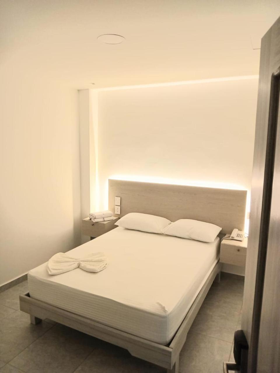 Hotel San Sebastian Real Cartagena Екстер'єр фото